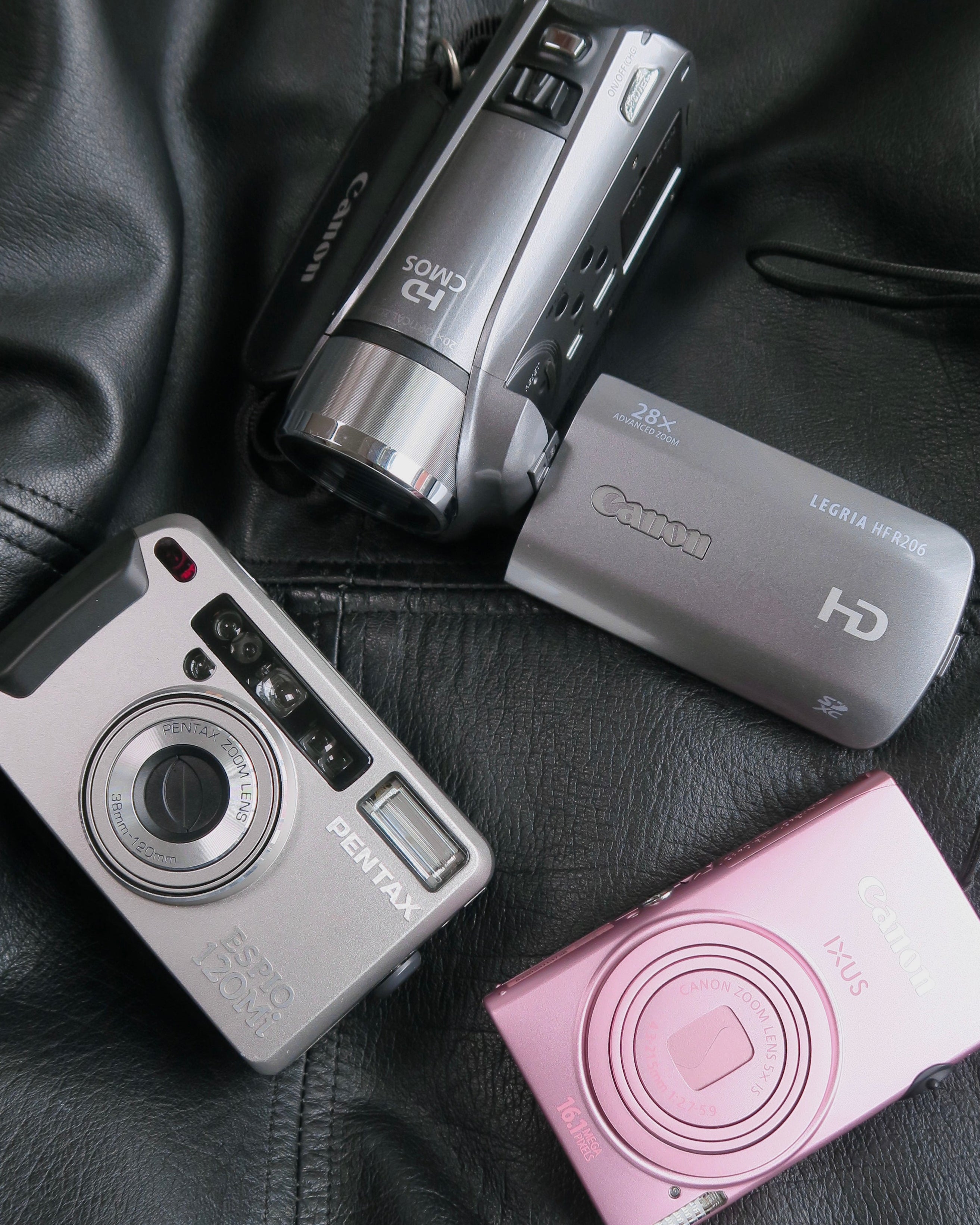 Retro Camera Shop | curated film, digital and video cameras