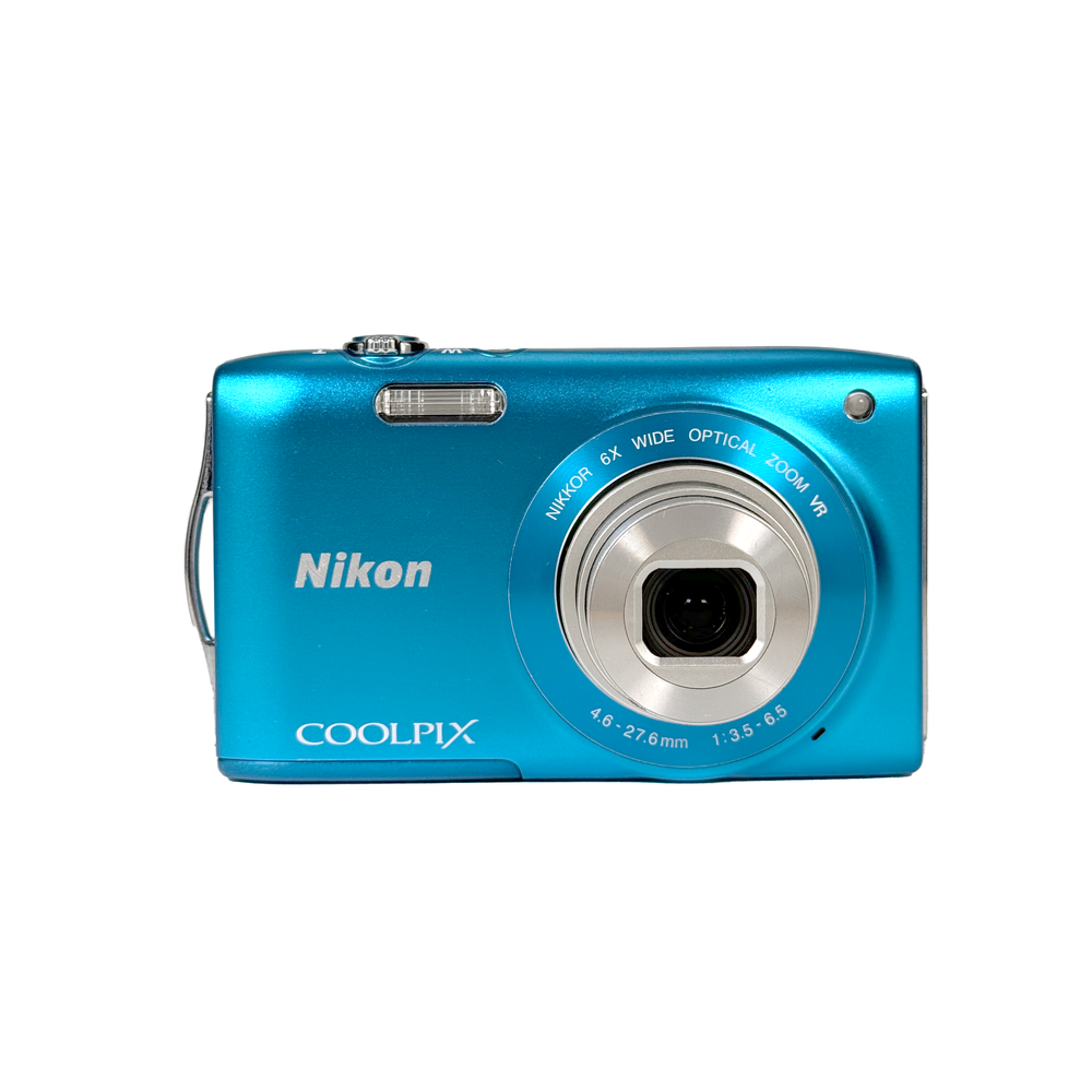 Nikon COOLPIX S3300 デジタルカメラ 水色 充電器 SD付き Nikon Nikon COOLPIX S3300 デジタルカメラ 水色 充電器 SD付き Nikon