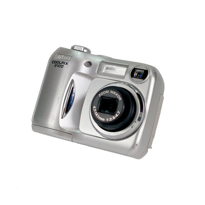 Nikon Coolpix 2100 Digital Compact