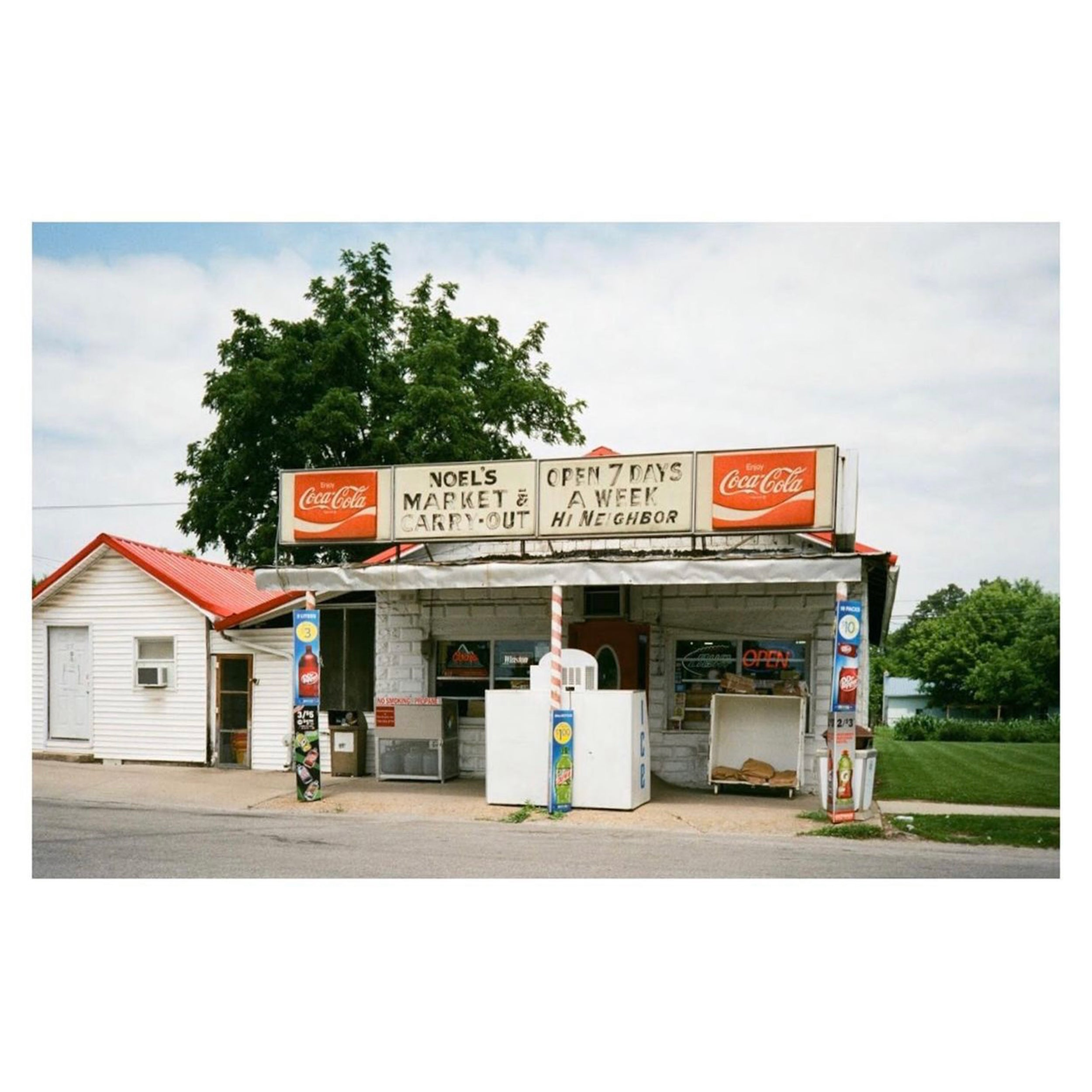 Pentax PC-606W – Retro Camera Shop