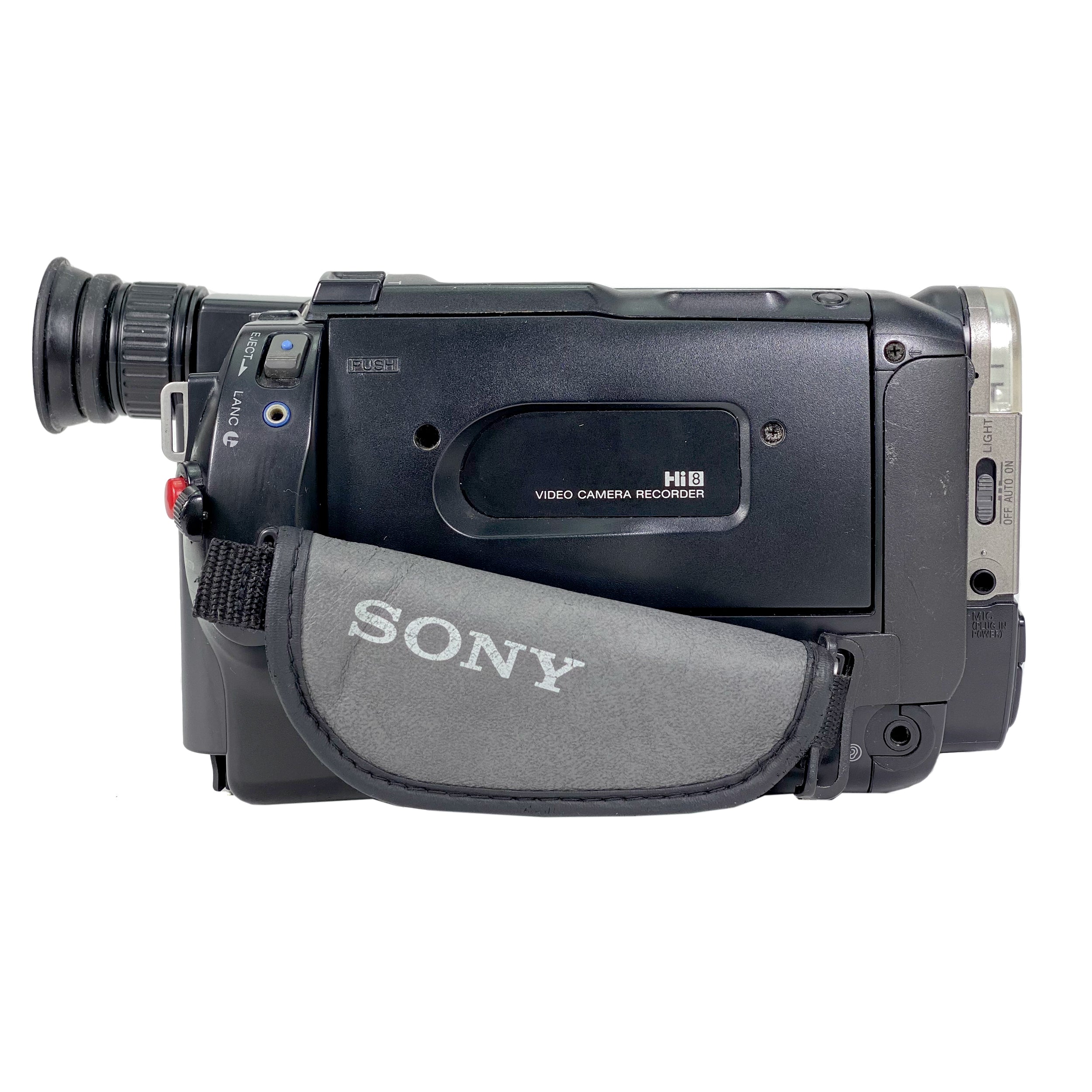 Sony CCD-TRV46 NTSC Video Camcorder 330x Handycam Night Vision Hi-8 store Tested