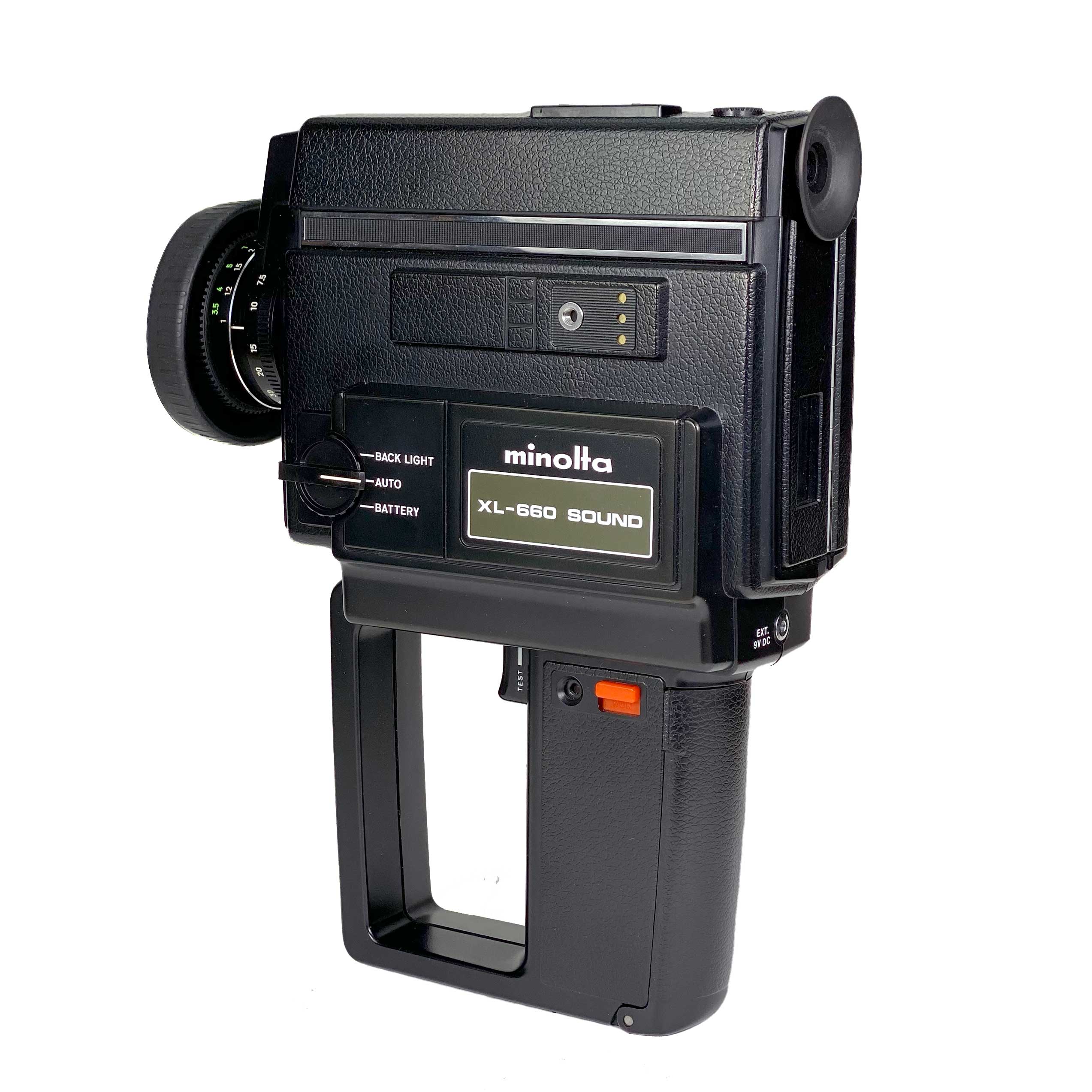 SUPER8 650S カメラ SUPER8 650S カメラ Raynox ZX-808 loading Super 8 film and