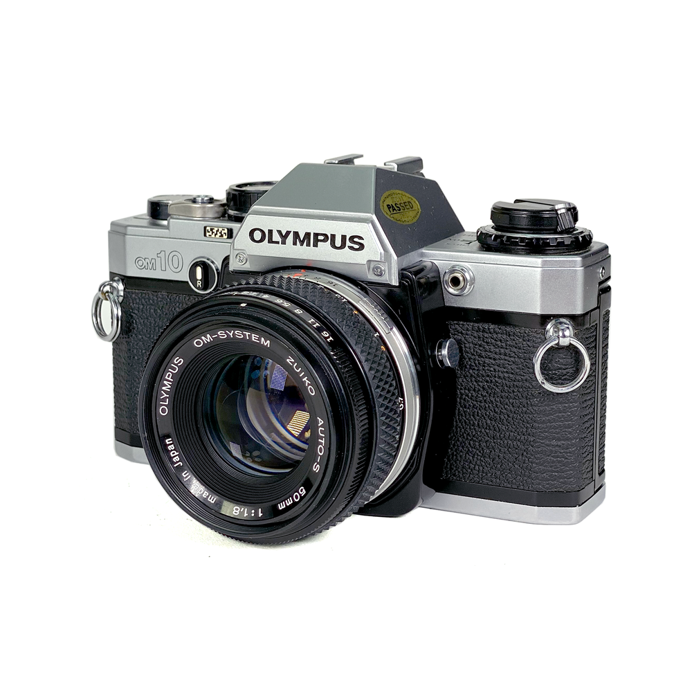 OM10 OLYMPUS 安売り - デジタルカメラ