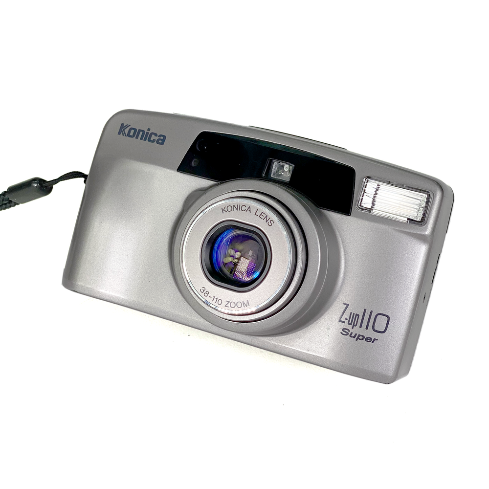 KONICA Z-up 110 Super _ Appareil Photo point & shoot - 24x36mm _ Zoom 38- 110mm