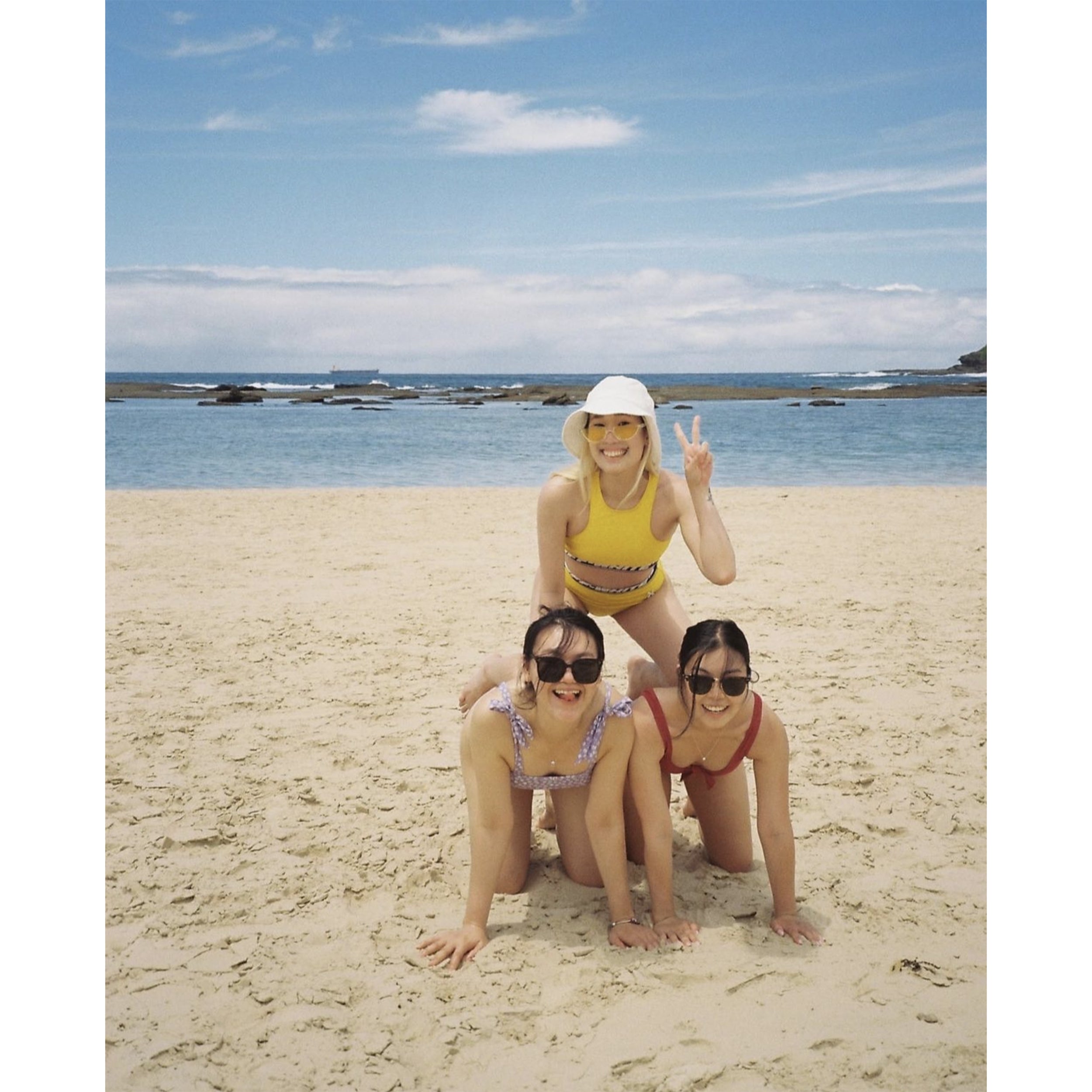 完動品❀極美品【優しく澄んだエモい写り❀】人気MINOLTA 写っているのは一瞬 フィルム一本で、ひとりを撮る。 vol.6 余像｜Yozo ZOOM130C フィルムカメラ
